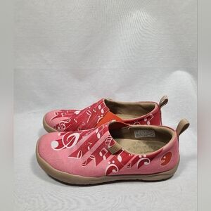 UIN Slip-Ons Canvas Casual Loafers Lightweight comfort shoes- Size 7 womens